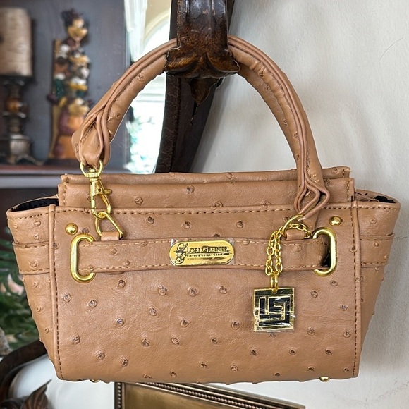 Lori Greiner Faux Ostrich Mini Bag Neutral Tan Zip Purse w/ Gold Tone Accents - Picture 15 of 15